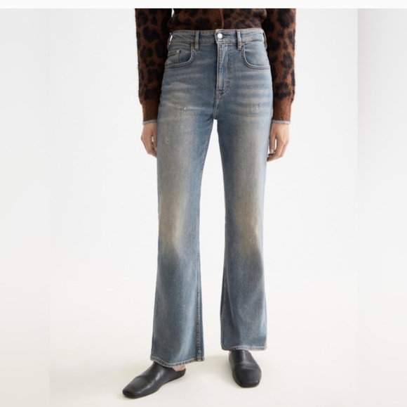 Robert Rodriguez Denim - 139$ Robert Rodriguez Vintage Wash Flare Jeans